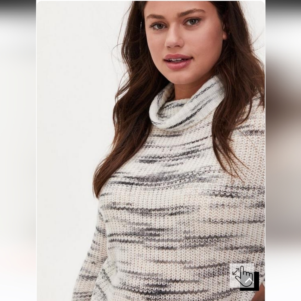 Torrid Pullover Turtle Neck Sweater Size 3 NWOT - Picture 10 of 14